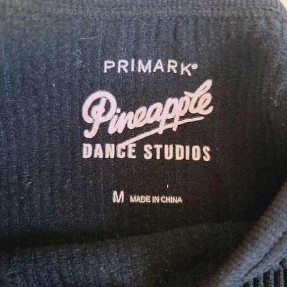 Pineapple Dance Studios Ribbed Black Long Sleeve Cropped Top M (Size 9/10) - Picture 3 of 8